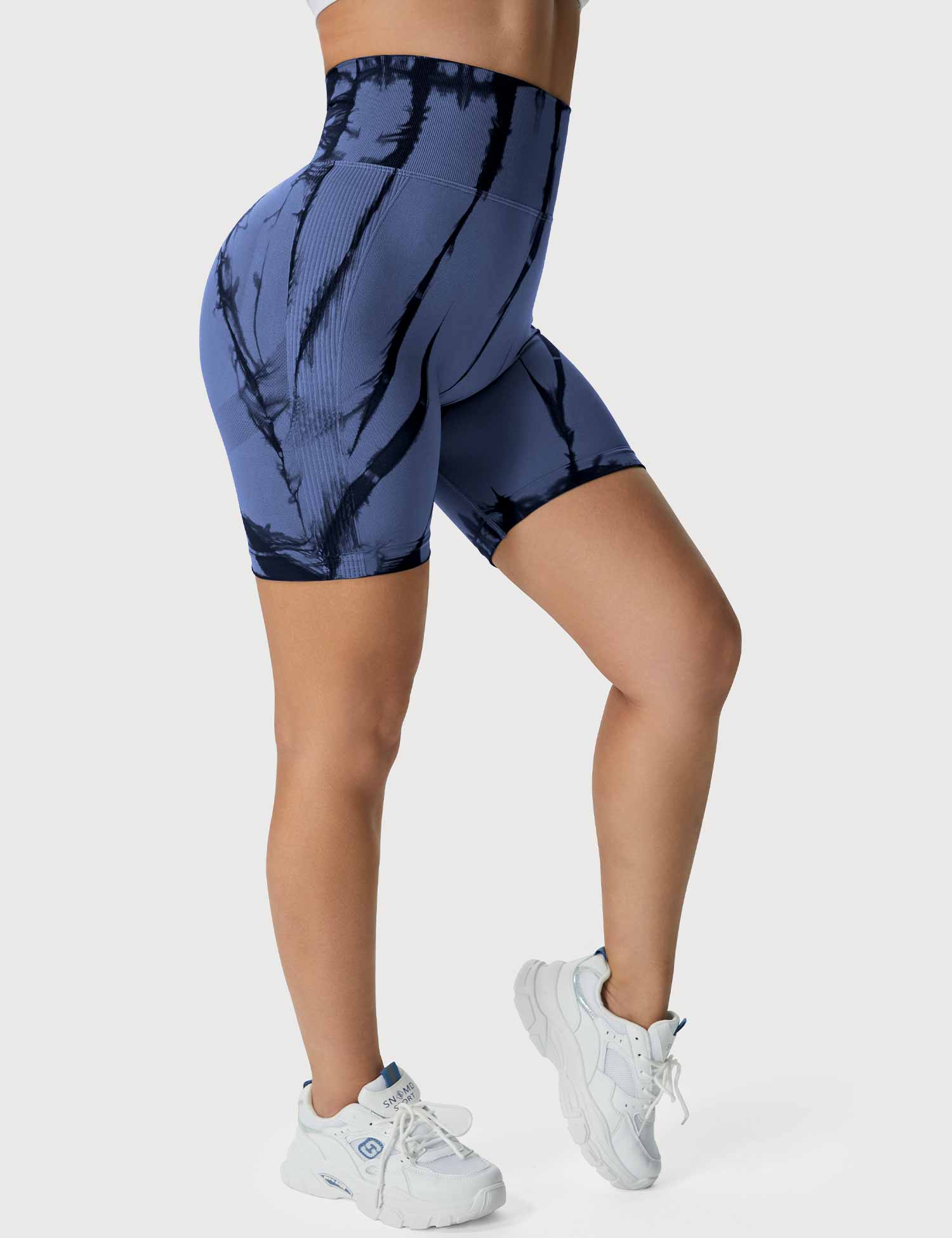 High-Rise Scrunch Pattern Seamless Shorts