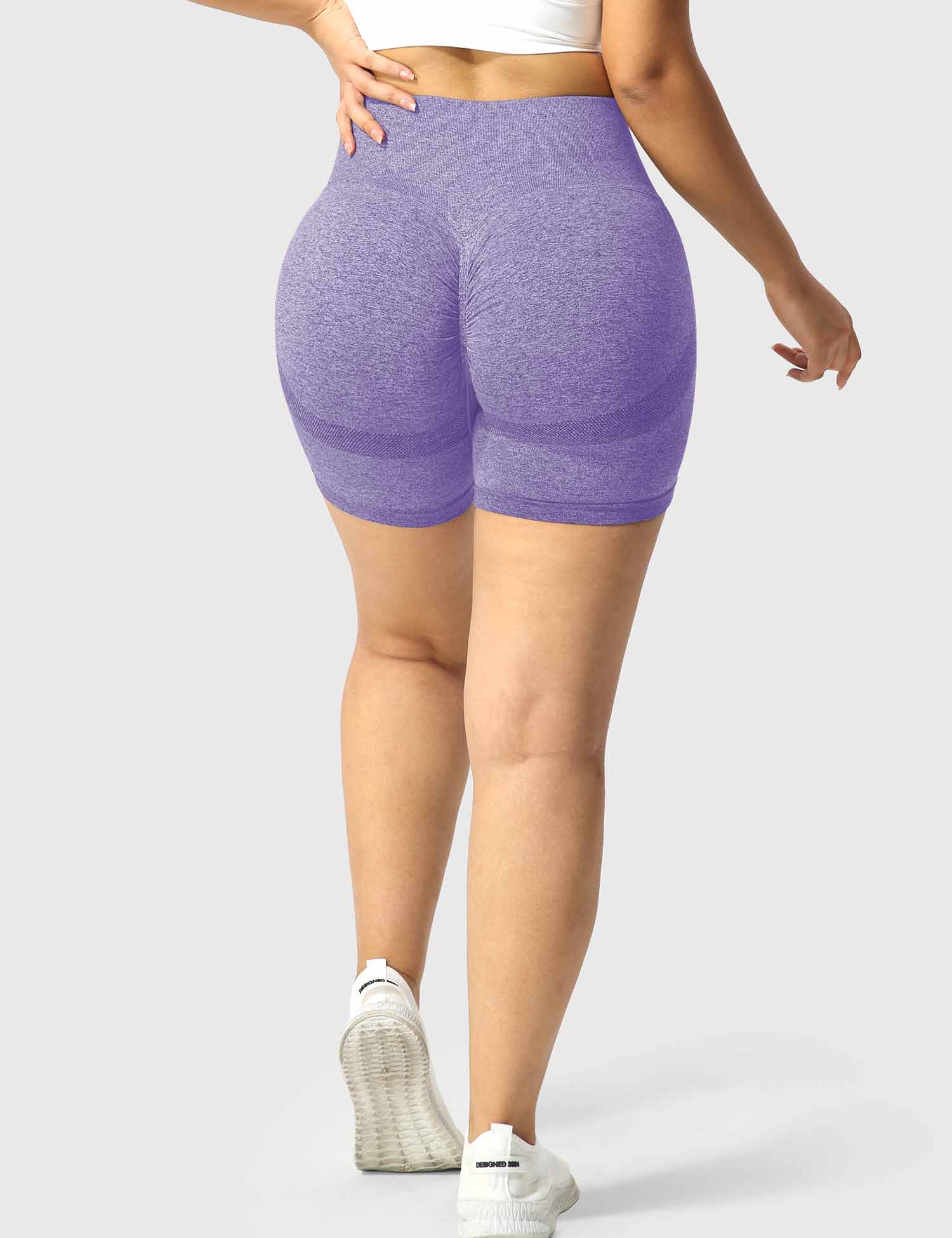 Yeoreo High-Rise Scrunch Seamless Professional  Shorts