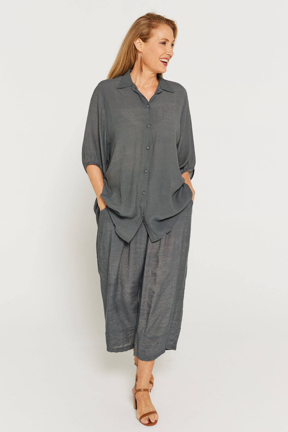 Lisa Comfort Shirt - Charcoal - Goupick