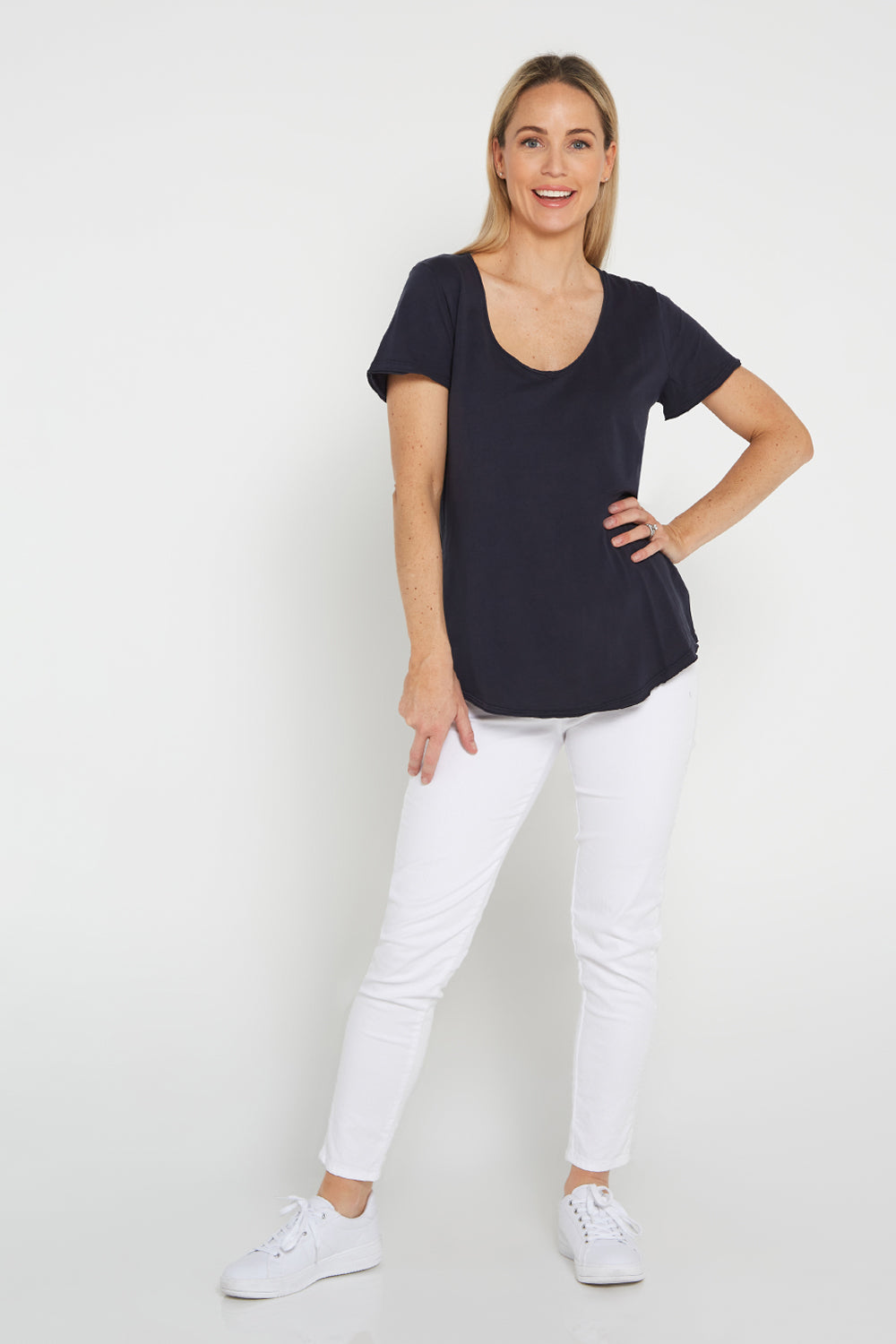 Fundamental Vee Tee - Navy - Goupick