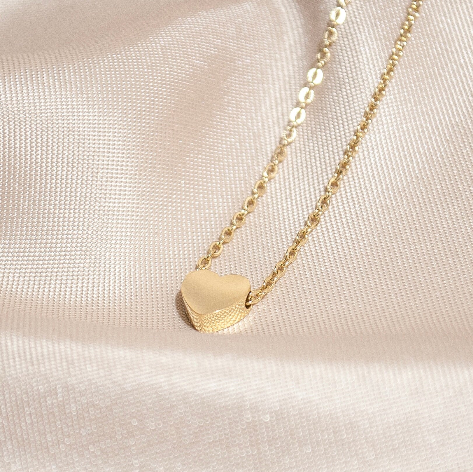 Tiny Heart Necklace in Gold