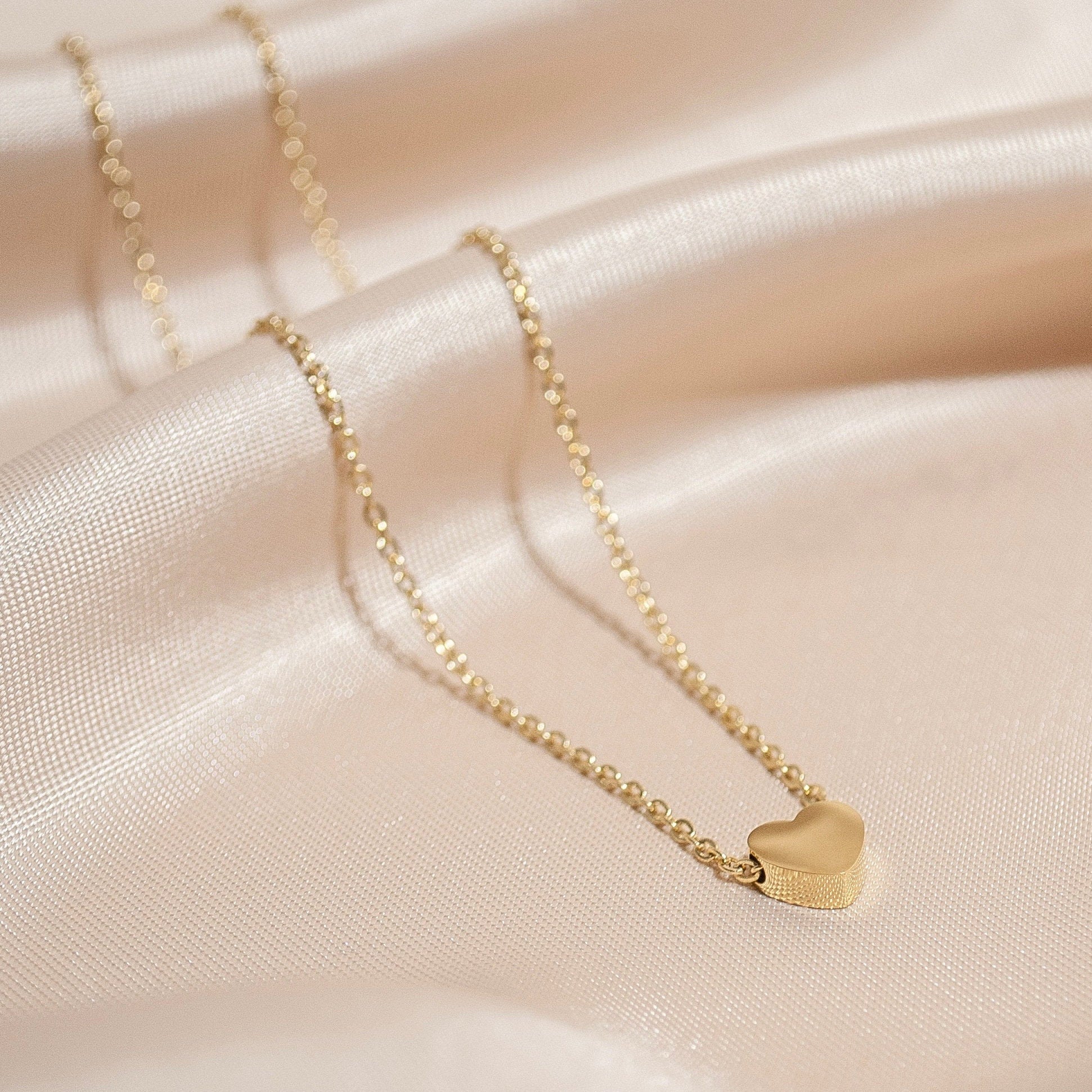 Tiny Heart Necklace in Gold