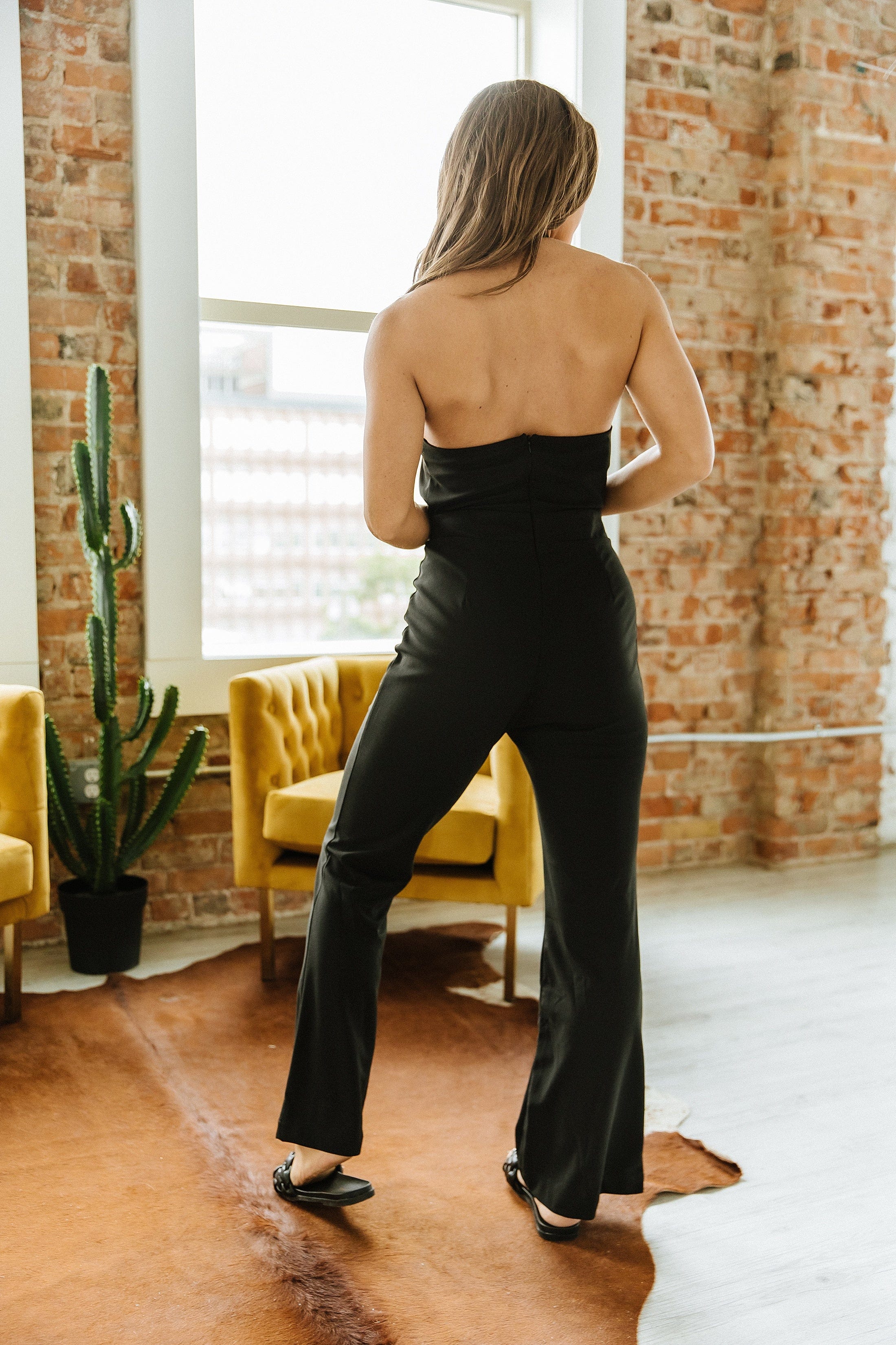 Open Back Halter Jumpsuit - Goupick