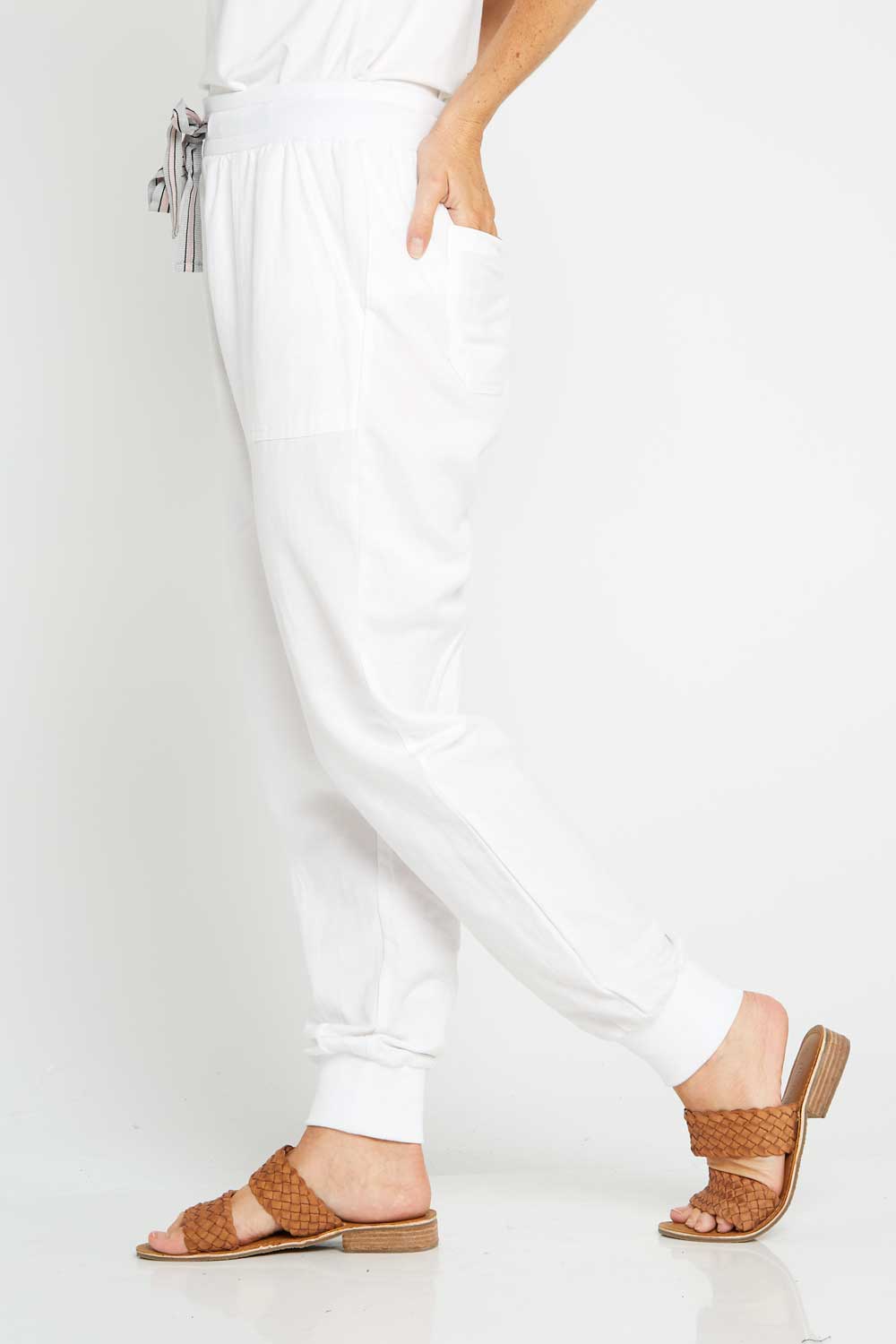 Victoria Linen Joggers - White - Goupick